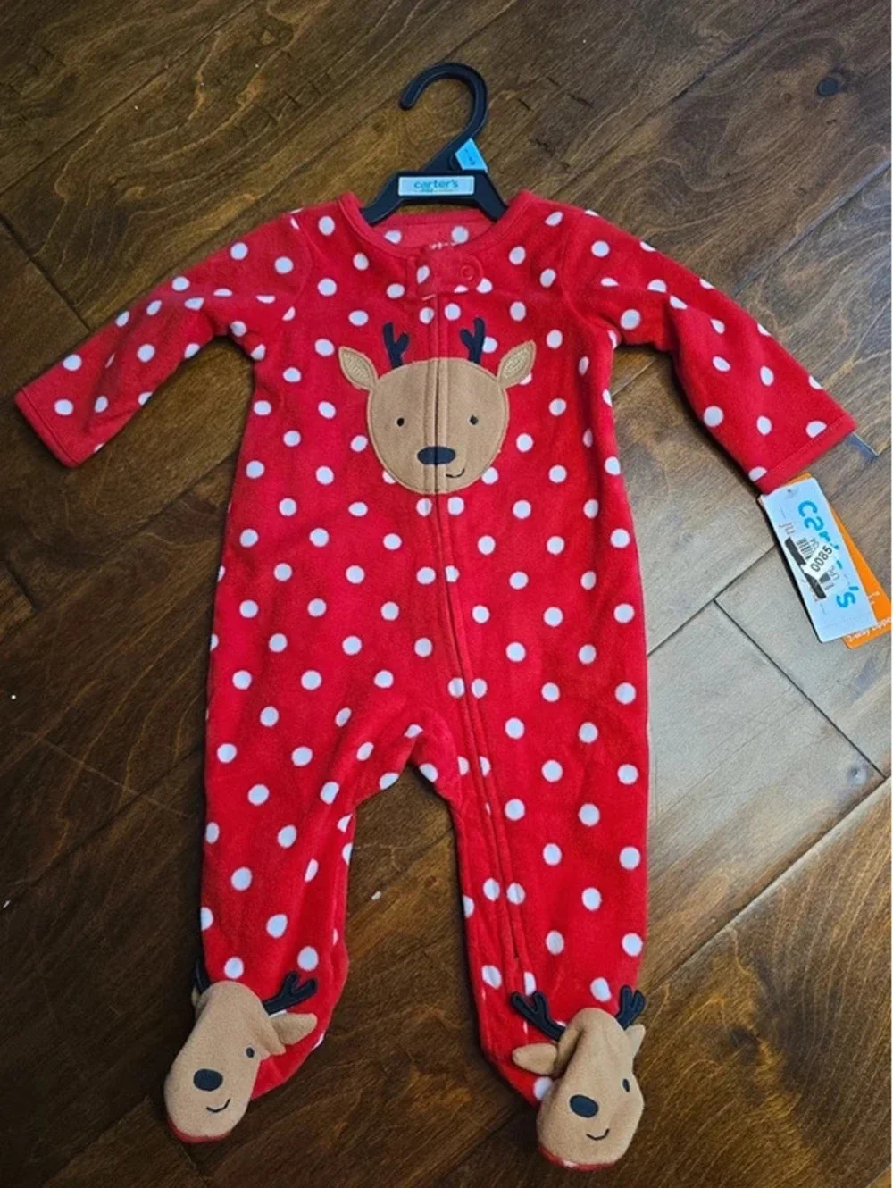 3m brand new christmas pajamas from carter's item 85G6